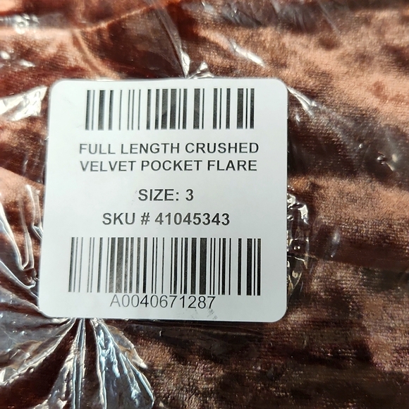 ❤️NWT VINTAGE TORRID VELVET FLARE LEGGING - ROOT BEER - POCKETS PLUS SIZE - Picture 6 of 14